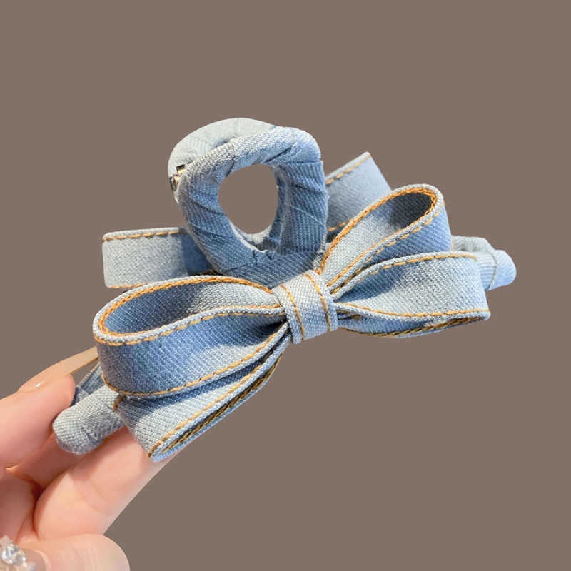 Women'S Winter Accessories Set - 가을 겨울 데님 리본 헤어 클립