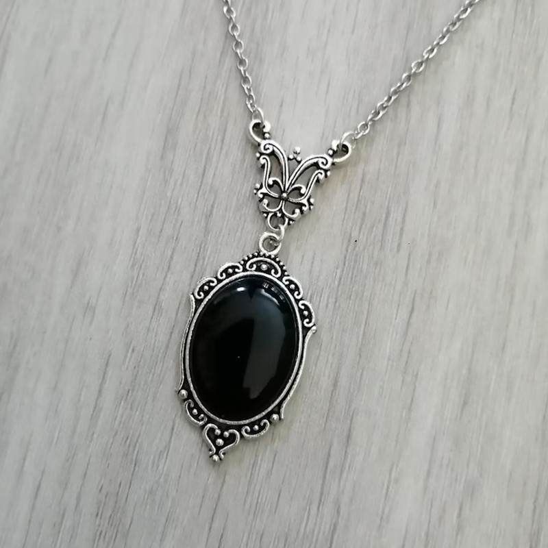 여성을위한 고딕 블랙 크리스탈 매력 목걸이 나비 목걸이 - Women'S Vampire Accessories 리뷰 및 가격